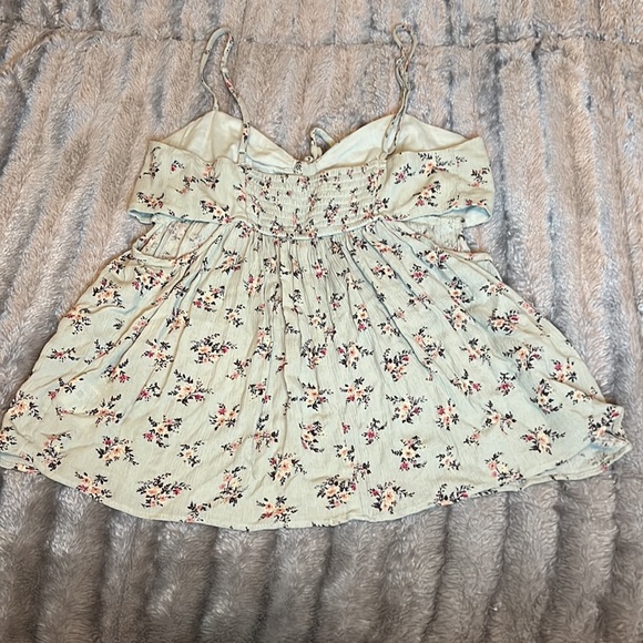 American Eagle floral baby doll top - Picture 2 of 9